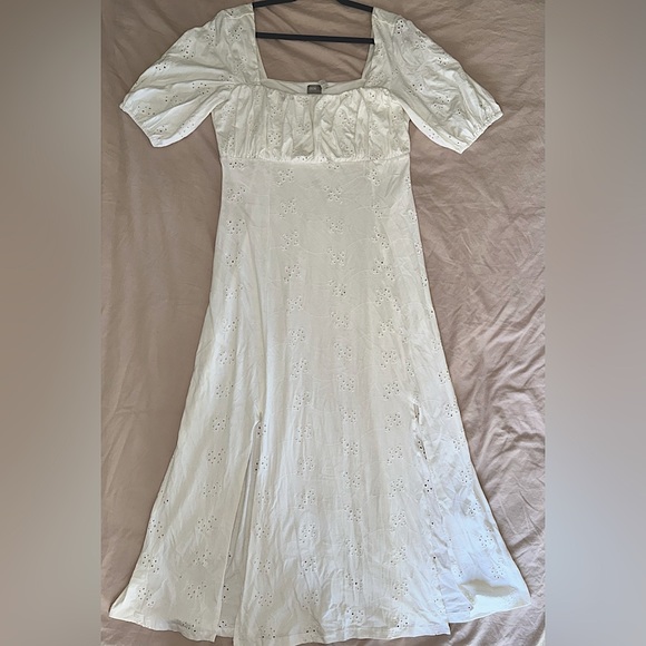 Size 12 maxi dress from ASOS. Gently worn, but in great condition. - Picture 1 of 3